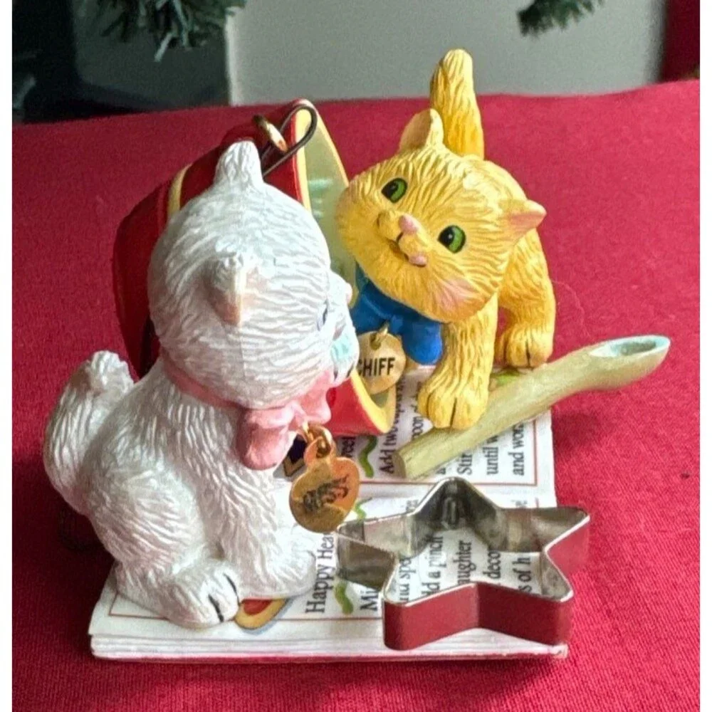 Carlton Cards Heirloom Collection Merry Mischief Makers 10 Cat Kitten Ornament